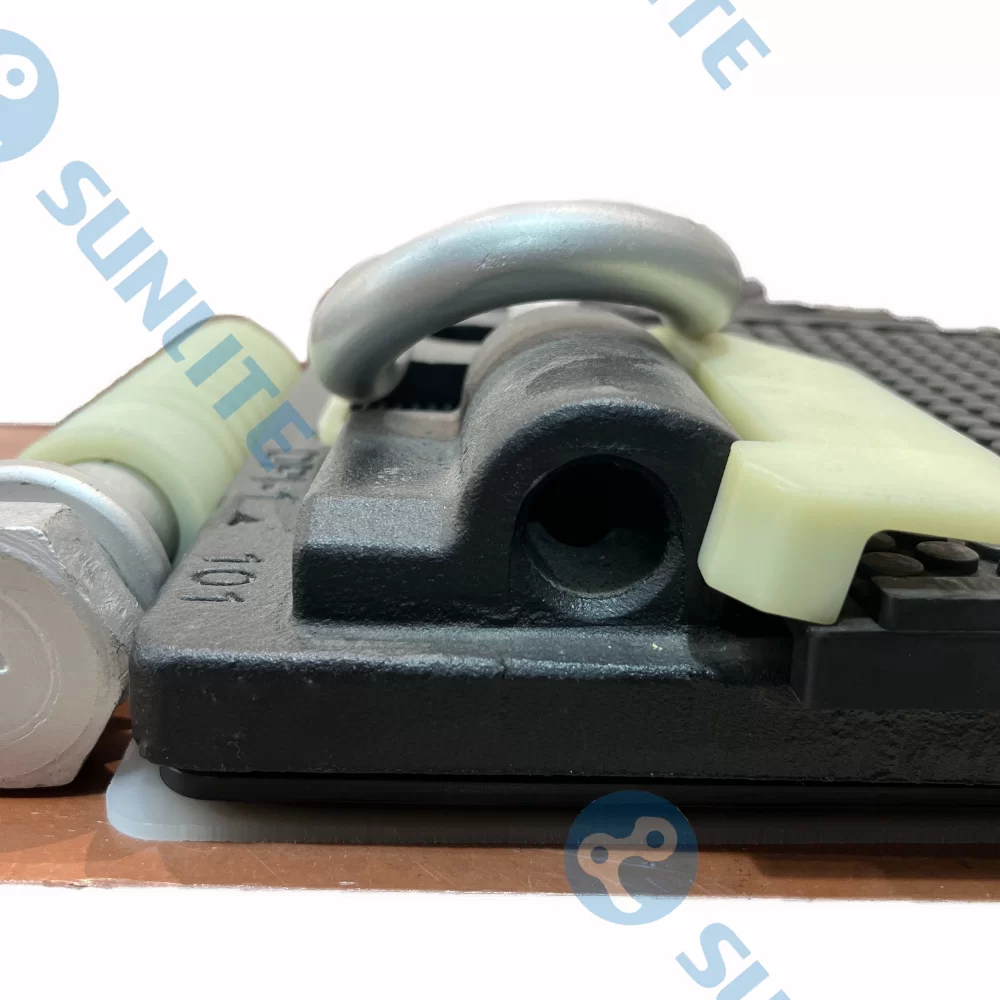 Medium Vibration Damping Fasteners